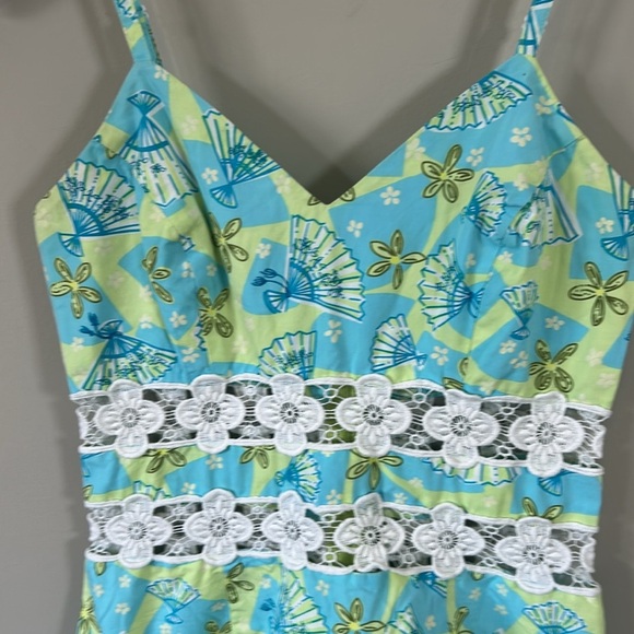 Lilly Pulitzer Peek A Boo Waist Spaghetti Strap Dress Blue Green Lace Sz 0 - Picture 2 of 10